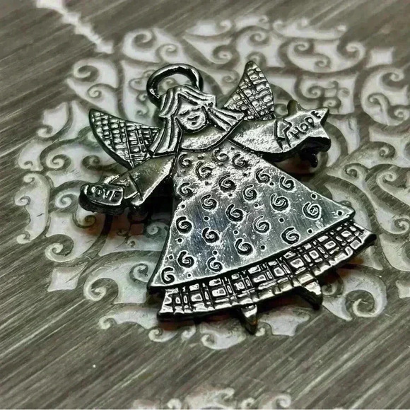 Silver Tone Pewter Guardian Angel Brooch Pin - Picture 1 of 2